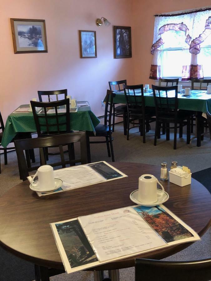 Colton Point Motel Wellsboro Dış mekan fotoğraf